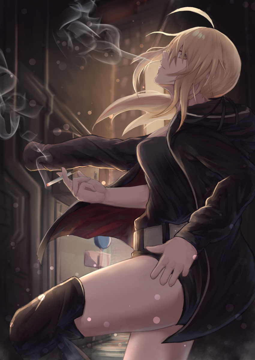 absurdres against_wall ahoge artoria_pendragon_(all) belt black_camisole black_jacket black_shorts blonde_hair boots breath cigarette commentary_request eto_mitsuba fate/grand_order fate_(series) from_side head_tilt highres holding holding_cigarette jacket knee_boots looking_to_the_side saber_alter saber_alter_costume_ver._shinjuku_1999 short_shorts shorts smoke thighs white_belt yellow_eyes