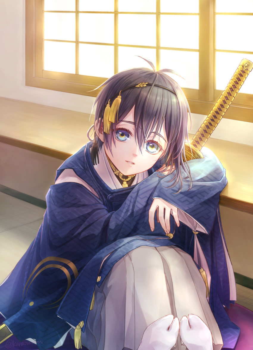 1boy arm_rest black_hair blue_eyes child crowdance cushion day hair_between_eyes hairband hakama highres indoors japanese_clothes kariginu katana knees_up long_sleeves looking_at_viewer male_focus mikazuki_munechika no_shoes on_floor parted_lips sayagata sitting sleeves_past_wrists solo sword tabi tassel tatami touken_ranbu weapon window younger