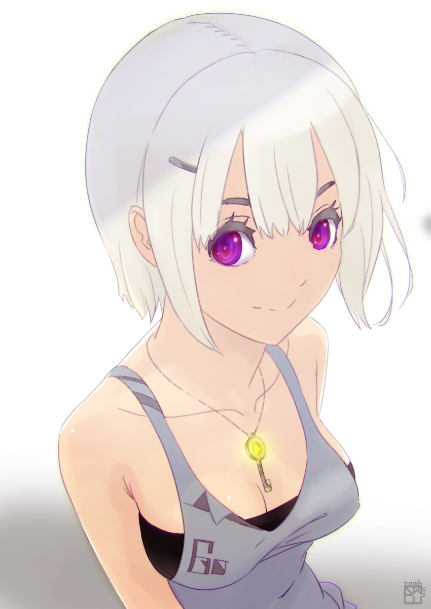 1girl absurdres bangs breasts cleavage gradient gradient_background highres jewelry key looking_at_viewer medium_breasts okuto original pendant purple_eyes short_hair smile solo tank_top upper_body white_hair