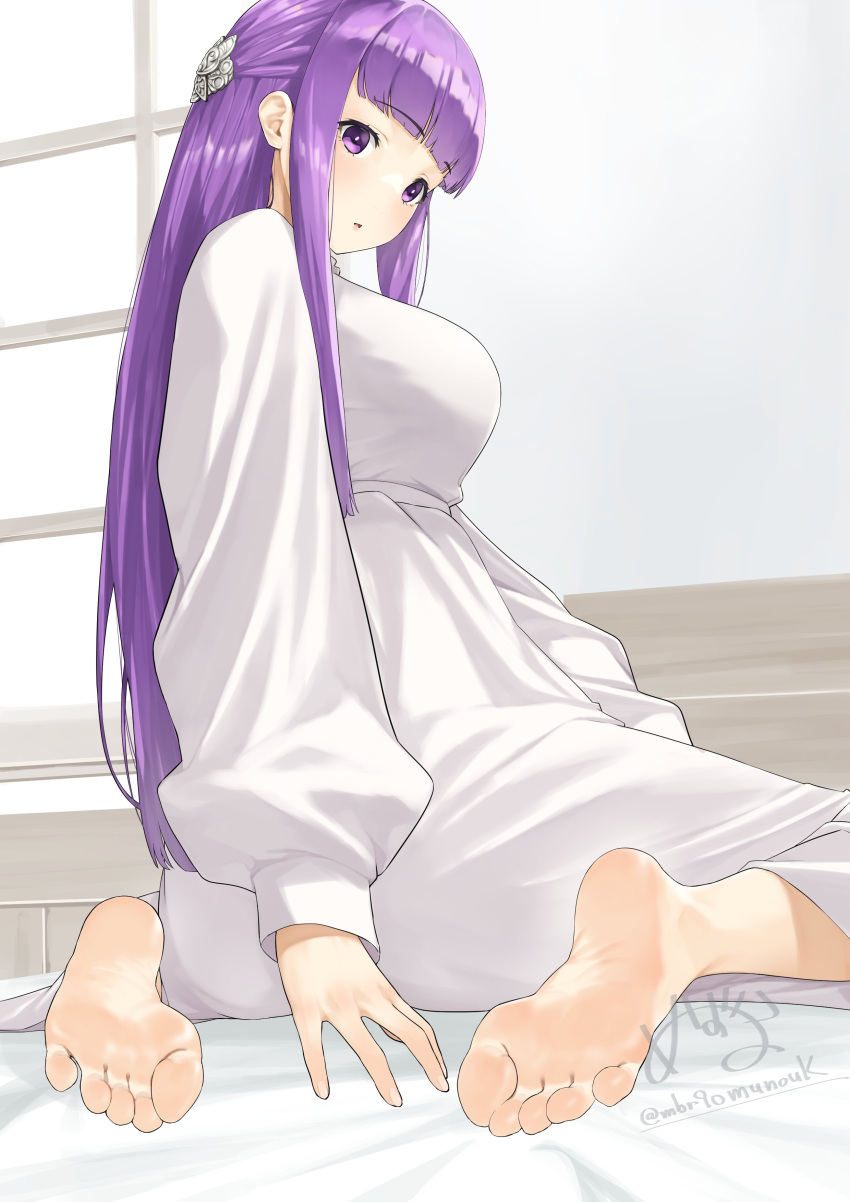 1girl absurdres artist_name barefoot blunt_bangs blush breasts dress feet fern_(sousou_no_frieren) from_behind full_body hair_ornament highres large_breasts long_hair long_sleeves looking_at_viewer looking_back mbr90munouk open_mouth puffy_sleeves purple_eyes purple_hair sidelocks signature sitting soles solo sousou_no_frieren toes twitter_username white_dress