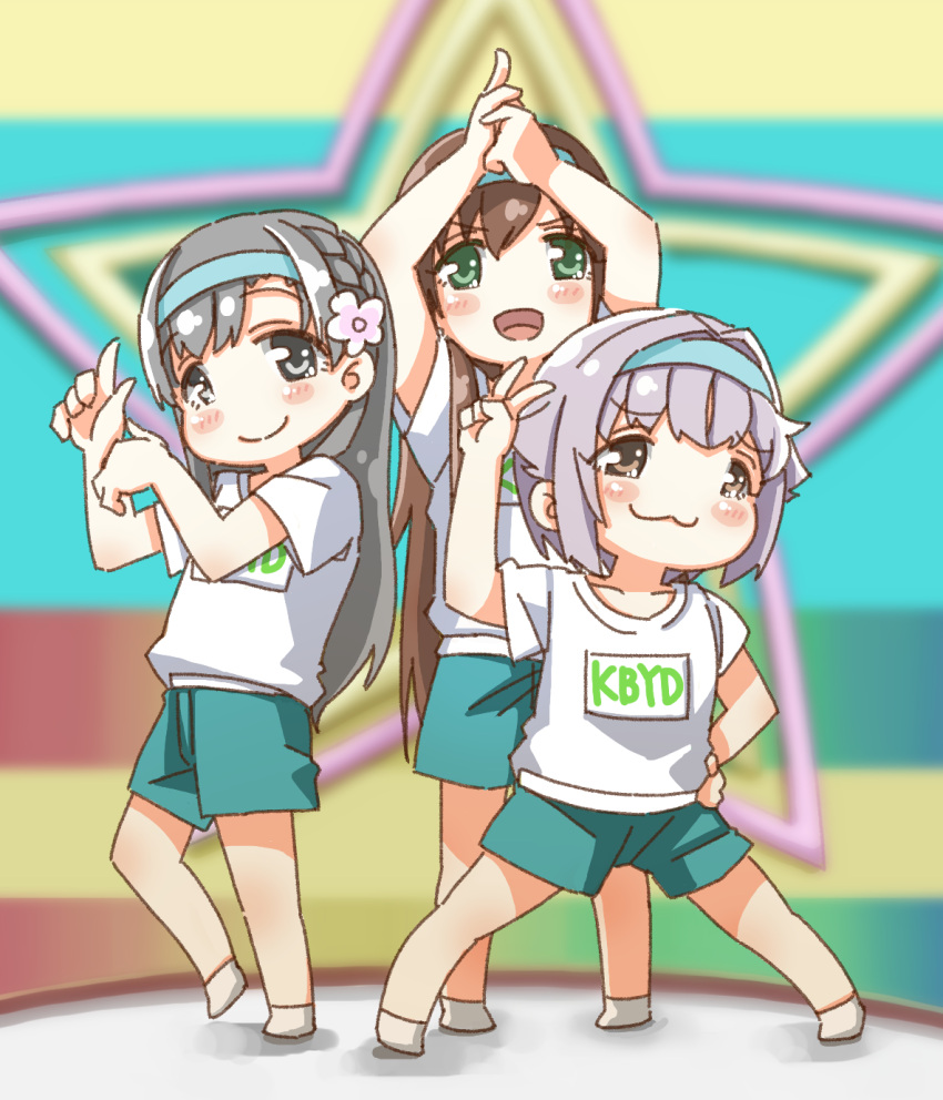 3girls :3 :d arms_up blue_hairband blue_shorts blurry blurry_background blush_stickers braid brown_eyes brown_hair closed_mouth depth_of_field grey_eyes grey_hair hair_flaps hair_intakes hairband hand_on_own_hip hand_up hands_up highres himekawa_yuki idolmaster idolmaster_cinderella_girls idolmaster_cinderella_girls_starlight_stage kbyd_(idolmaster) kobayakawa_sae koshimizu_sachiko multiple_girls shirt short_sleeves shorts smile standing star_(symbol) v white_footwear white_shirt yukie_(kusaka_shi)