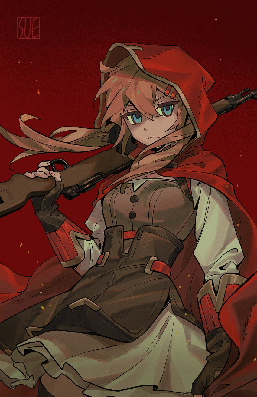1girl armor black_thighhighs blue_eyes brown_hair capelet cloak closed_mouth fingerless_gloves gloves gun hair_between_eyes hair_ornament hairclip highres hood hood_up hooded_cloak leather_armor long_sleeves original red_background red_capelet red_cloak rifle shirt skirt solo sue_mico thighhighs weapon white_shirt zettai_ryouiki