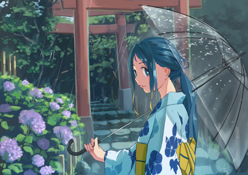 1girl absurdres alternate_costume alternate_hairstyle blue_eyes blue_hair floral_print from_side gradient_hair highres holding holding_umbrella japanese_clothes kantai_collection kimono long_hair looking_at_viewer multicolored_hair ponytail rain samidare_(kantai_collection) solo torii umbrella upper_body utachy yukata