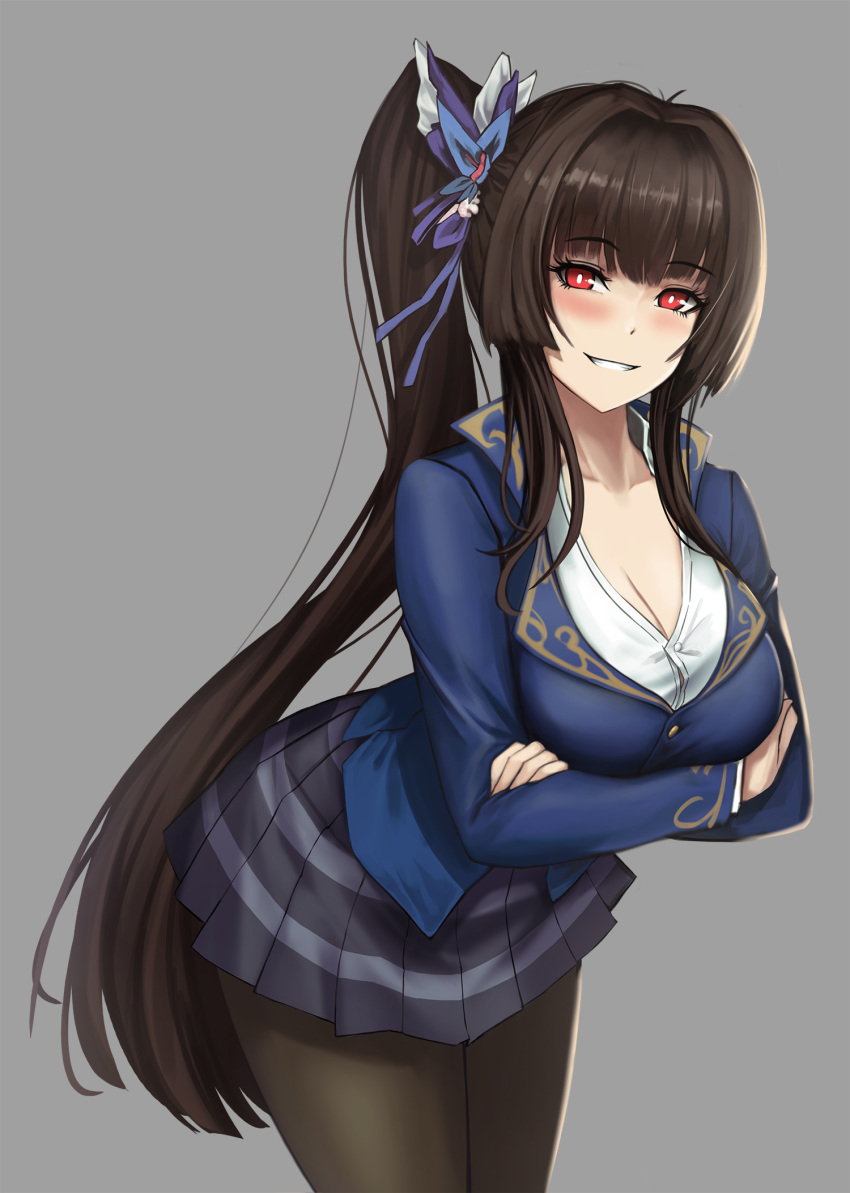 1girl bangs black_hair blush breasts brown_dust cleavage commentary_request crossed_arms eyebrows_visible_through_hair grey_background grin highres kibellin korean_commentary looking_at_viewer photoshop_(medium) red_eyes side_ponytail simple_background smile solo