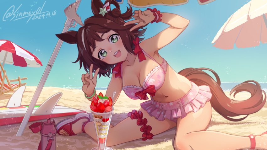 1girl ahoge alternate_costume animal_ears armpits arms_up beach beach_chair beach_umbrella bikini blush breasts brown_hair collarbone commentary_request dated day dessert double_v fingernails food frills fruit green_eyes hair_ornament highres horse_ears horse_girl horse_tail leaning_to_the_side looking_at_viewer medium_breasts medium_hair multicolored_hair navel ocean open_mouth outdoors parasol parfait pink_bikini rhein_kraft_(umamusume) sand sandals shade shinmai_(kyata) sitting sky smile solo stomach strawberry strawberry_parfait streaked_hair swimsuit tail teeth thigh_strap twitter_username two-tone_hair umamusume umbrella upper_teeth_only v water white_hair wristband