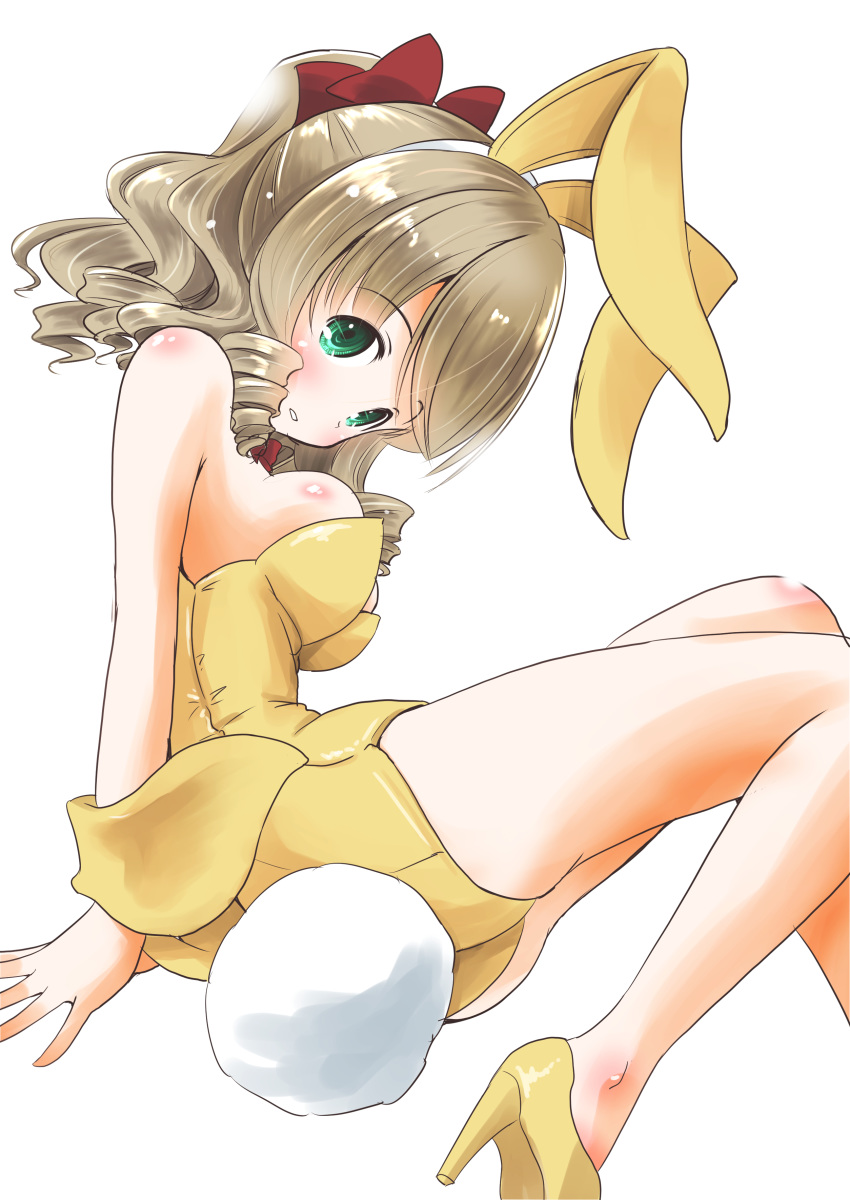 1girl absurdres animal_ears bare_legs bow bowtie breasts brown_hair bunny_ears bunny_tail bunnysuit commentary_request detached_collar drill_hair feet_out_of_frame green_eyes hair_between_eyes hair_ribbon hatakaze_(kantai_collection) high_heels highres kantai_collection leotard medium_breasts parted_lips ponytail red_neckwear red_ribbon ribbon simple_background solo strapless strapless_leotard tail taisinkoku white_background yellow_footwear yellow_leotard