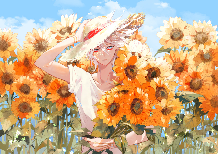 1boy alternate_costume armor bangs blue_eyes cloud cloudy_sky fate/apocrypha fate/grand_order fate_(series) floral_background flower hair_between_eyes hat highres jewelry karna_(fate) looking_at_viewer male_focus pale_skin sakuramochi1003 shirt sky smile solo sunflower white_hair