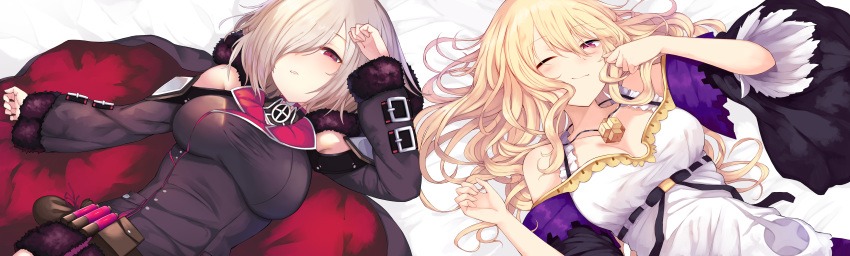 2girls blonde_hair breasts cape cleavage dorothy_(shingeki_no_bahamut) dress long_hair necklace red_eyes shadowverse shingeki_no_bahamut short_hair white_hair wink wizardess_of_oz yamato_(muchuu_paradigm)