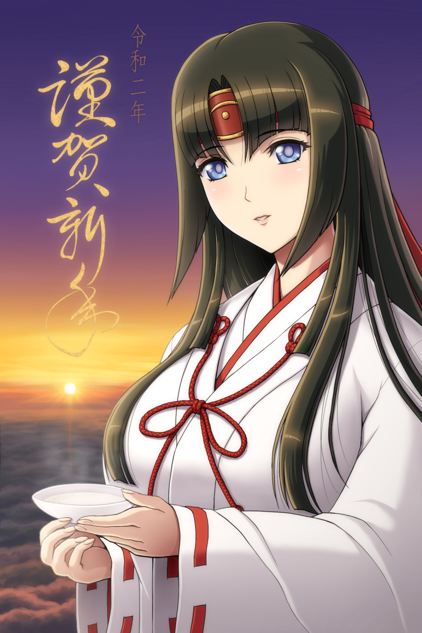 1girl amazake_(drink) bangs black_hair blind blue_eyes blush breasts cloud cloudy_sky hands_up headband highres holding japanese_clothes large_breasts lips long_hair long_sleeves looking_at_viewer miko mucoro nengajou new_year parted_bangs parted_lips purple_sky queen's_blade queen's_blade_rebellion red_headband rope sidelocks sky smile solo sun sunrise sword_saint_priestess_tomoe tomoe very_long_hair wide_sleeves