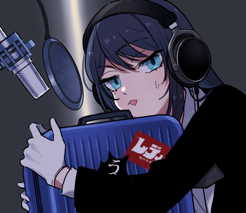 1girl ado_(utaite) black_hair blue_eyes chando_(ado) cloud_nine_inc gloves headphones highres long_hair long_sleeves looking_at_viewer microphone mole mole_under_eye open_mouth pop_filter readymade_(ado) riseno shadow sidelocks solo song_name suitcase sweatdrop upper_body usseewa utaite white_gloves