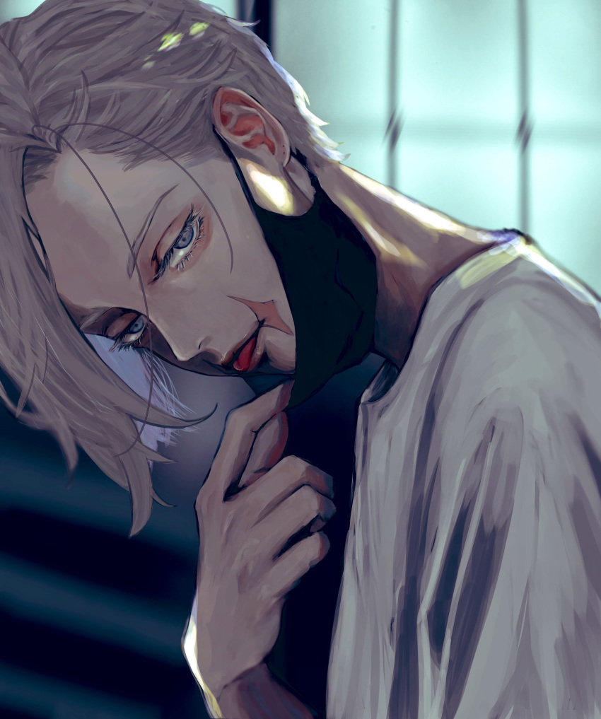 1boy black_mask blonde_hair blue_eyes blurry depth_of_field expressionless eyelashes hand_up head_down highres kokin58149915 looking_at_viewer male_focus mask_pull night outdoors portrait scar scar_on_face shirt short_hair solo swept_bangs tokyo_revengers tongue tongue_out white_shirt