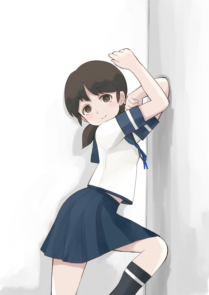 1girl black_legwear blue_neckwear blue_sailor_collar blue_skirt brown_eyes brown_hair eyebrows_visible_through_hair head_tilt highres kantai_collection kneehighs leg_up looking_at_viewer low_twintails neckerchief pleated_skirt sailor_collar school_uniform serafuku shirayuki_(kantai_collection) short_twintails skirt smile solo toplow twintails