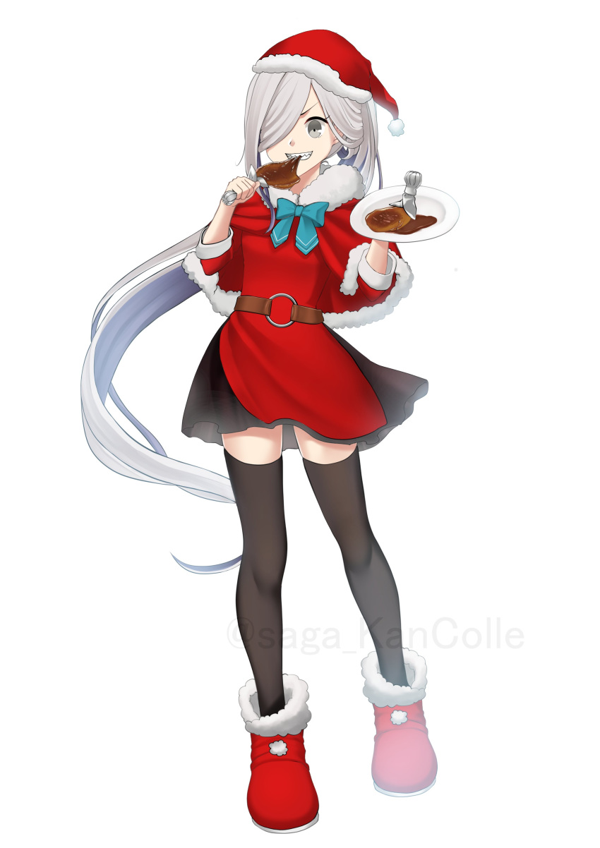 1girl absurdres ahoge alternate_costume asashimo_(kantai_collection) black_legwear boots capelet chicken_(food) commentary_request dress eating food full_body fur-trimmed_boots fur-trimmed_capelet fur-trimmed_headwear fur_trim gradient_hair grey_eyes grin hair_over_one_eye hat highres kantai_collection long_hair looking_at_viewer multicolored_hair ponytail red_capelet red_dress red_footwear red_headwear saga_(saga_kancolle) santa_hat sharp_teeth silver_hair simple_background smile solo standing teeth thighhighs white_background