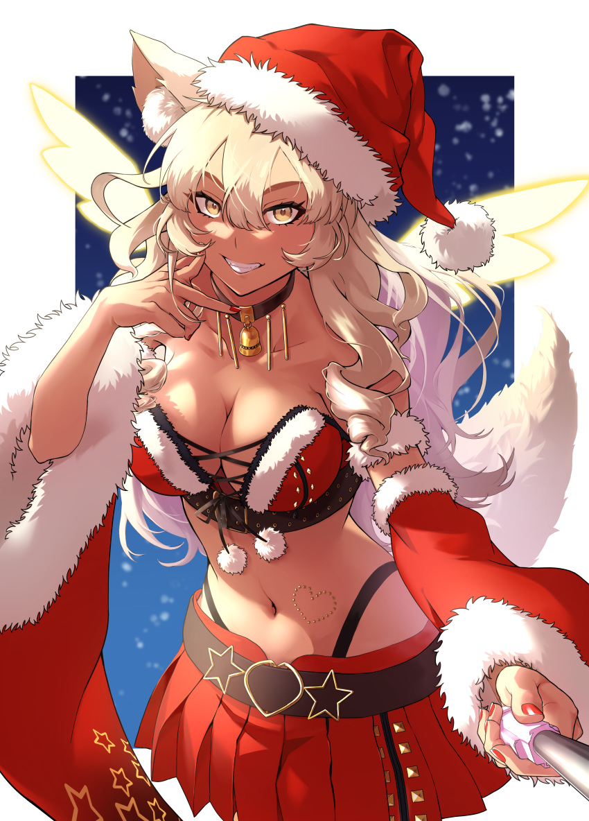 1girl absurdres animal_ear_fluff animal_ears bangs bare_shoulders bell bell_choker blonde_hair breasts choker cleavage collarbone dark_skin dark_skinned_female detached_sleeves energy_wings fate/grand_order fate/grand_order_arcade fate_(series) fox_ears fox_girl fox_tail fur_trim grin gyaru hat hidariude highres large_breasts long_hair looking_at_viewer santa_costume santa_hat self_shot smile suzuka_gozen_(fate) suzuka_gozen_(santa)_(fate) tail tan wide_sleeves wings