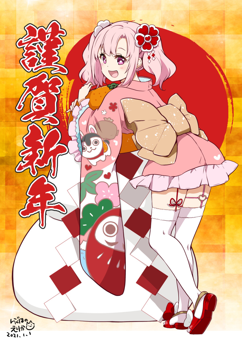 1girl :d back_bow bangs bow brown_bow character_request chikanoko commentary_request floral_print food from_behind fruit full_body hair_ornament highres japanese_clothes kagami_mochi kimono looking_at_viewer looking_back mandarin_orange nengajou new_year open_mouth pink_hair pink_kimono print_kimono purple_eyes ragho_no_erika red_footwear sandals shoe_soles short_kimono sidelocks smile solo standing thighhighs translation_request twintails white_legwear