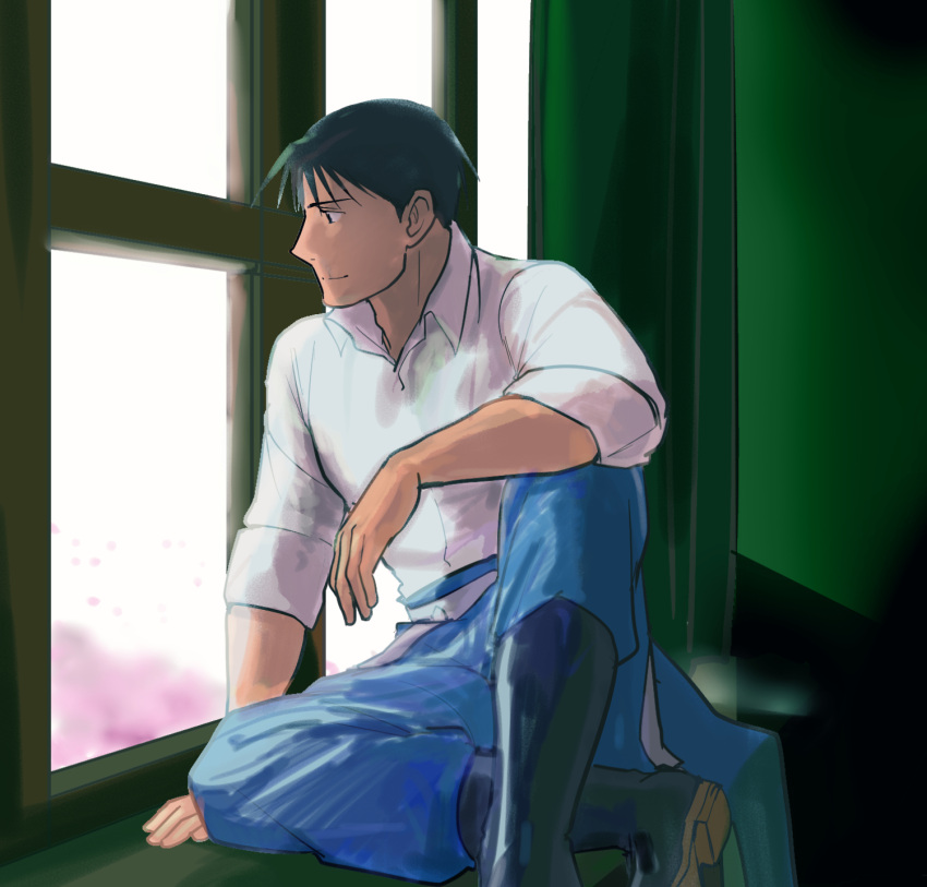1boy ankle_boots arm_at_side arm_support black_eyes black_footwear black_hair blue_pants boots closed_mouth collared_shirt curtains dress_shirt elbow_on_knee elbow_rest fullmetal_alchemist happy highres indoors jitome knee_up looking_afar male_focus pants profile room roy_mustang shirt sidelighting sitting smile spiked_hair sunlight urikurage white_shirt window