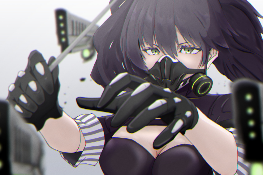 1ch 1girl baton_(instrument) black_dress black_gloves breasts cleavage dress eyebrows_visible_through_hair gas_mask girls_frontline gloves gradient gradient_background green_eyes grey_background gun hair_between_eyes highres long_hair medium_breasts sangvis_ferri scarecrow_(girls_frontline) shoro solo twintails upper_body weapon