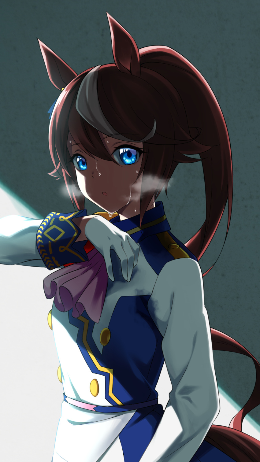 1girl :o ascot bangs blue_eyes breath brown_hair commentary_request eyebrows_visible_through_hair gloves glowing glowing_eyes hair_between_eyes hand_up high_ponytail highres jacket long_sleeves looking_at_viewer multicolored_hair parted_lips pink_neckwear ponytail shirihime solo steam streaked_hair sweat sweaty_clothes tokai_teio_(umamusume) umamusume white_gloves white_hair white_jacket