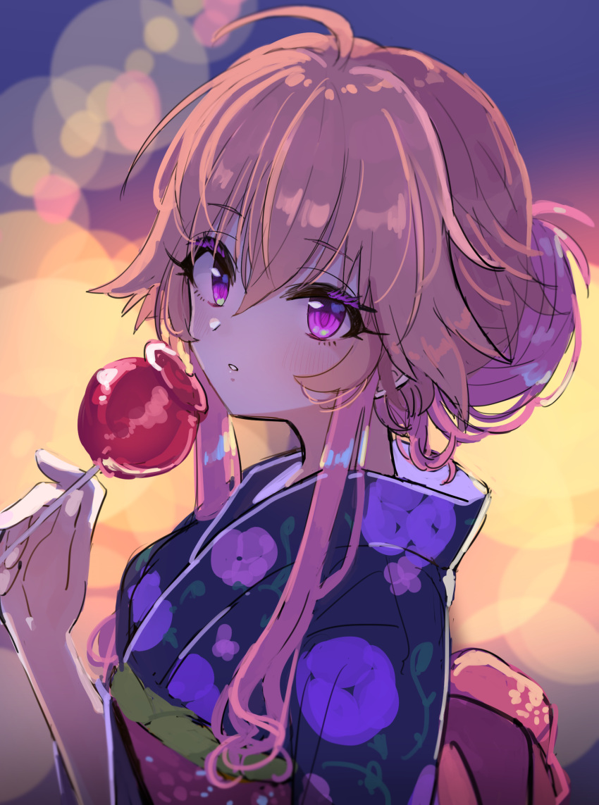 1girl absurdres ahoge bangs blue_background blurry bokeh candy_apple commentary depth_of_field eyebrows_visible_through_hair eyelashes floral_print food gradient gradient_background hair_bun hair_up hand_up highres holding holding_food idolmaster idolmaster_cinderella_girls japanese_clothes kimono long_hair looking_at_viewer looking_back ninomiya_asuka nuruo_(pixiv39067734) obi orange_hair parted_lips purple_eyes sash sidelocks simple_background solo yellow_background