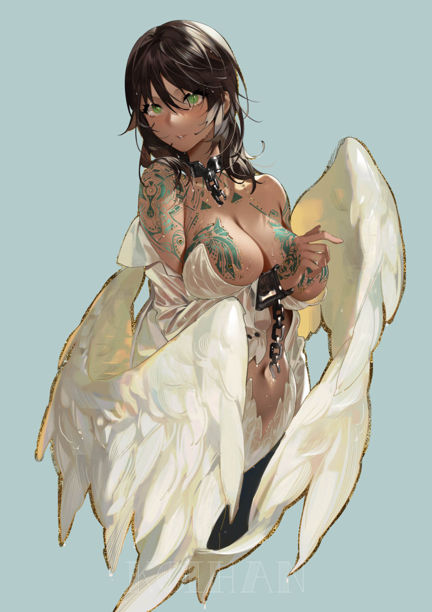 1girl absurdres arm_tattoo artist_name bangs bare_shoulders blue_background breast_tattoo breasts brown_hair chain chest_tattoo chinese_commentary cleavage collar commentary_request copyright_request cowboy_shot cropped_legs cuffs dark-skinned_female dark_skin feathered_wings green_eyes hair_between_eyes hand_tattoo hand_up highres koi_han large_breasts leotard long_hair long_sleeves looking_at_viewer metal_collar midriff navel parted_lips see-through simple_background solo tattoo wet white_leotard white_wings wings