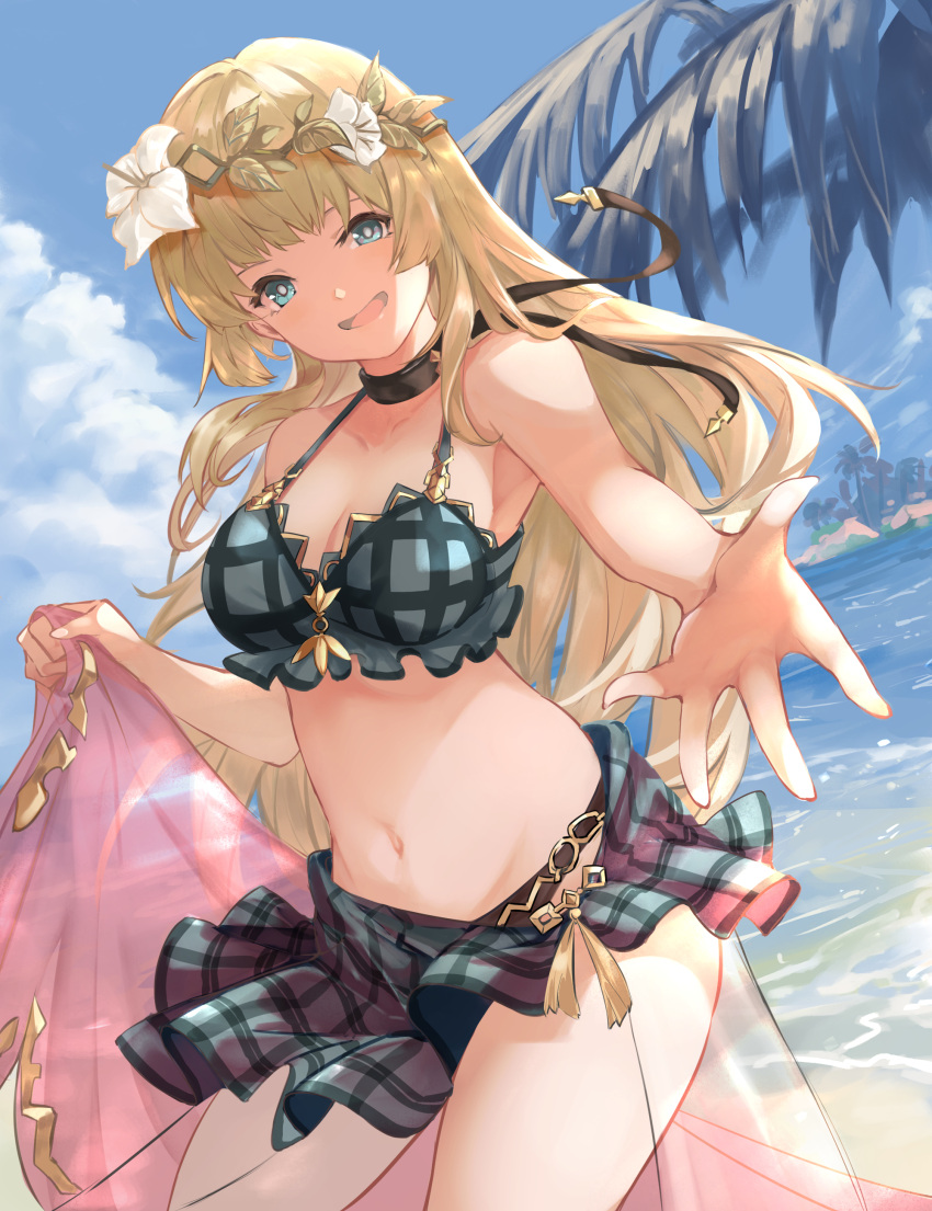 1girl absurdres anne_(shingeki_no_bahamut) bangs bare_shoulders beach bikini blonde_hair blue_eyes blue_sky breasts choker cleavage collarbone flower granblue_fantasy grey_bikini hair_flower hair_ornament highres large_breasts long_hair looking_at_viewer navel nos open_mouth outstretched_arm plaid plaid_bikini sky smile solo swimsuit thighs