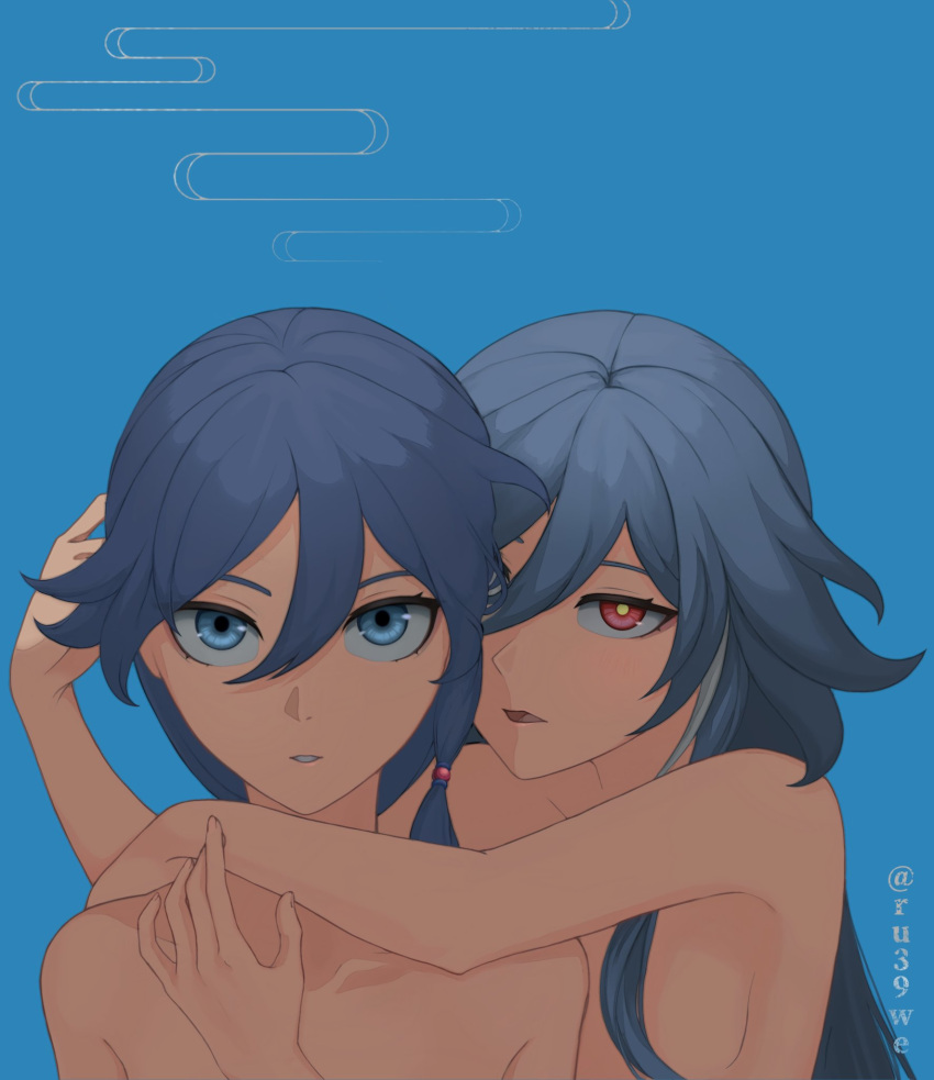 arm_on_another's_shoulder bare_shoulders blue_background blue_eyes blue_hair breasts covering_another's_eye eyeliner fu_hua fu_hua_(herrscher_of_sentience) grey_hair grin hair_between_eyes hands_up hashtag_only_commentary highres honkai_(series) honkai_impact_3rd long_hair looking_at_viewer low-tied_long_hair low_ponytail makeup multicolored_hair nude parted_lips ponytail red_eyeliner red_eyes ru39we shaded_face simple_background small_breasts smile streaked_hair twitter_username white_hair yellow_pupils