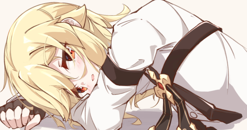 1girl arms_up bangs black_gloves blonde_hair blush brown_background eyebrows_visible_through_hair eyes_visible_through_hair fingerless_gloves girls'_frontline gloves long_sleeves looking_at_viewer lying matsuo_(matuonoie) nagant_revolver_(girls'_frontline) on_side parted_lips red_eyes shirt solo upper_body white_shirt