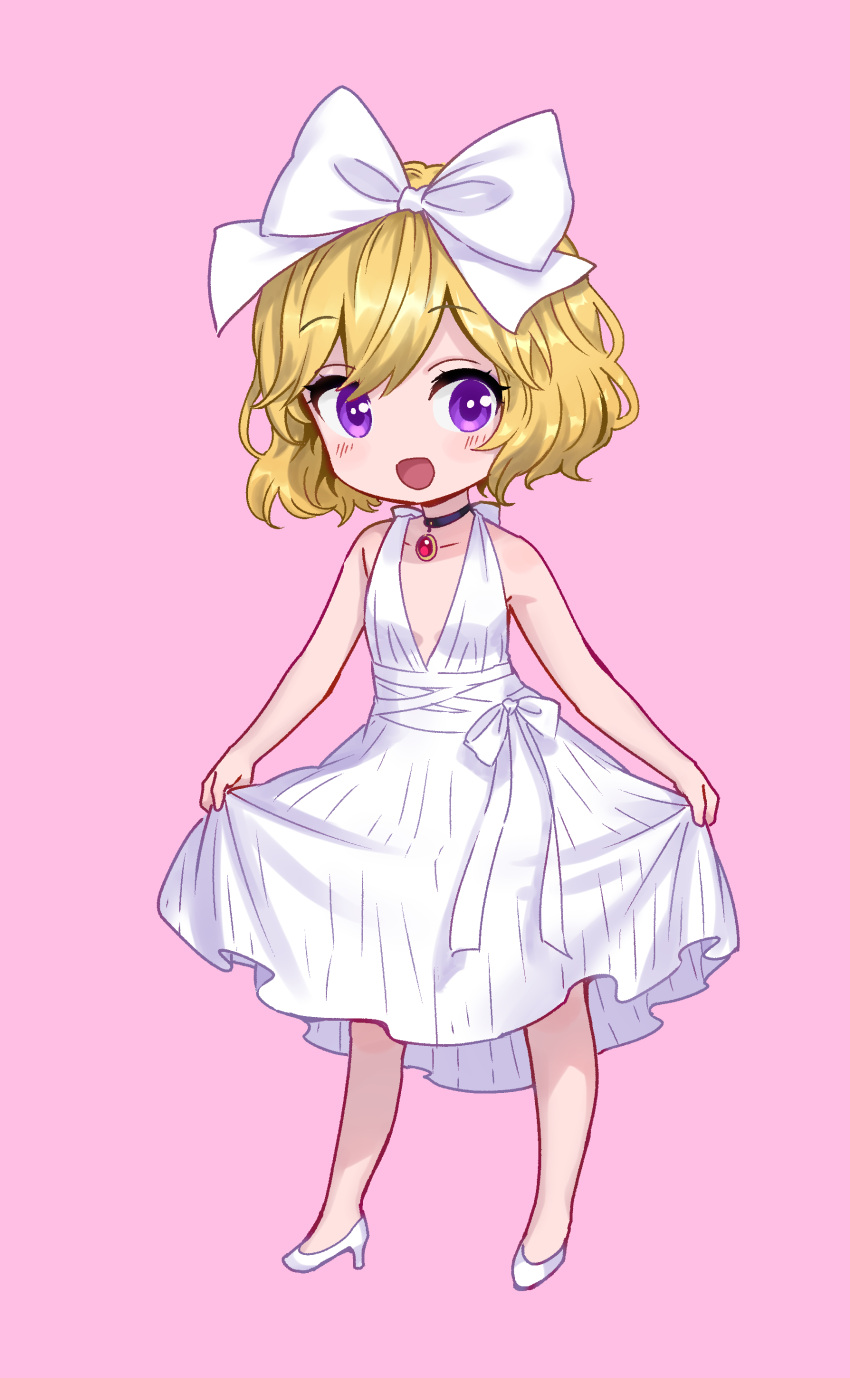 1girl :d absurdres alternate_costume ama-tou bangs bare_arms bare_shoulders black_choker black_neckwear blonde_hair bow chibi choker collarbone contrapposto dress elly_(tonari_no_kyuuketsuki-san) eyebrows_visible_through_hair full_body gem hair_between_eyes hair_bow halter_dress halterneck high_heels highres jaggy_line jewelry large_bow looking_at_viewer looking_to_the_side medium_dress no_nose no_socks official_art open_mouth pendant pendant_choker pink_background pumps purple_eyes ribbon shoes short_hair simple_background skirt_hold sleeveless sleeveless_dress smile solo standing swept_bangs tonari_no_kyuuketsuki-san wavy_hair white_bow white_dress white_footwear white_ribbon