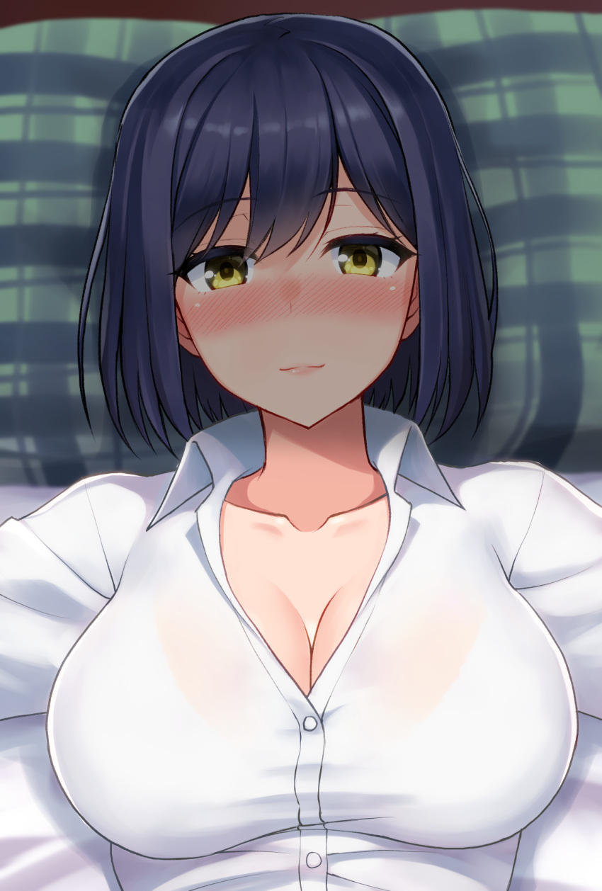 1girl bed_sheet black_hair blurry blurry_background blush bra bra_visible_through_clothes breasts cleavage closed_mouth collarbone collared_shirt commentary dress_shirt eyebrows_visible_through_hair from_above hair_between_eyes highres hormone_koijirou large_breasts lips looking_at_viewer lying nijisanji on_back on_bed pillow plaid_pillow see-through shade shirt shizuka_rin short_hair smile solo underwear upper_body virtual_youtuber white_bra white_shirt wing_collar yellow_eyes