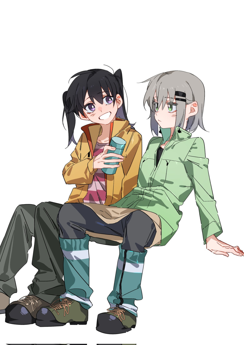 2girls black_hair boots bright_pupils closed_mouth commentary corrupted_twitter_file full_body gaiters green_eyes green_footwear green_jacket green_pants grey_hair grey_pants grin hair_ornament hairclip hashtag-only_commentary highres holding_thermos jacket kuraue_hinata long_hair long_sleeves medium_hair molu_stranger multiple_girls open_mouth pants pink_shirt purple_eyes shirt simple_background sitting smile striped_clothes striped_shirt twintails white_background white_pupils yama_no_susume yellow_jacket yukimura_aoi