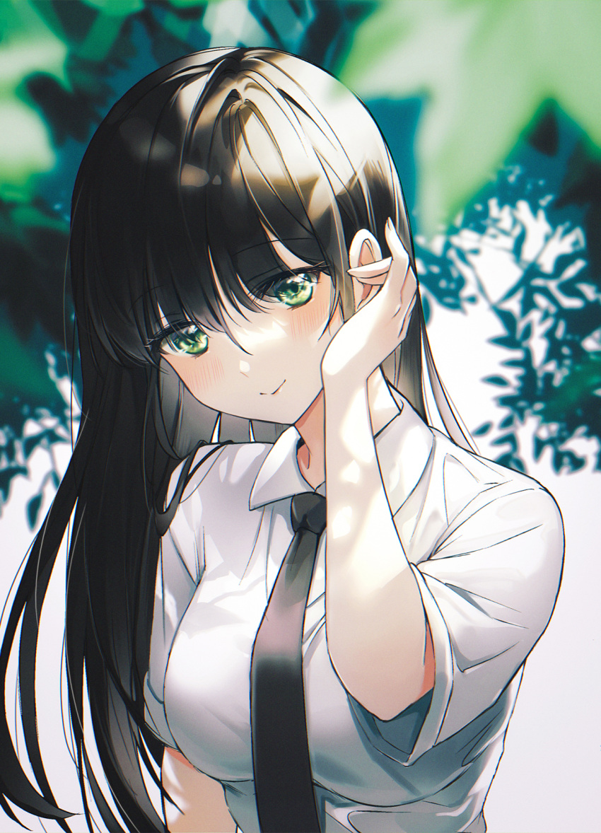 1girl bangs black_hair black_necktie blush breasts brown_hair closed_mouth collared_shirt commentary eyebrows_visible_through_hair green_eyes hand_in_hair highres long_hair looking_at_viewer necktie original oso_5425 outdoors school_uniform shirt short_sleeves smile solo upper_body white_shirt