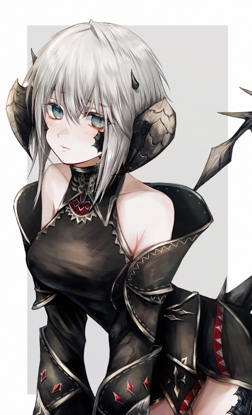 1girl absurdres au_ra avatar_(ffxiv) bangs bare_shoulders black_dress blue_eyes collarbone commentary cowboy_shot crossed_bangs dragon_horns dragon_tail dress final_fantasy final_fantasy_xiv grey_background halterneck highres horns leaning_forward long_sleeves looking_to_the_side maho_moco medium_hair multiple_horns scales sidelocks silver_hair solo standing tail two-tone_background