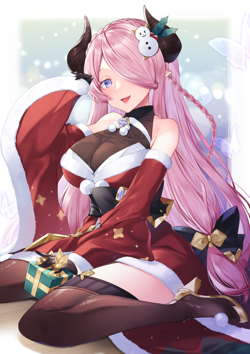 1girl :d bare_shoulders belt between_fingers black_gloves blue_eyes blurry blurry_background bow box braid breasts brown_legwear bug butterfly christmas crown_braid detached_sleeves draph fang feet_out_of_frame fur_trim gift gift_box gloves granblue_fantasy hair_bow hair_ornament hair_over_one_eye hand_up heart high_heels highres holly_hair_ornament horns kaede_(mmkeyy) large_breasts long_hair looking_at_viewer low-tied_long_hair low_tied_hair narmaya_(granblue_fantasy) one_eye_covered pink_hair pointy_ears pom_pom_(clothes) santa_dress sash side_braid sitting skin_tight sleeves_past_wrists smile snowman_hair_ornament solo thighhighs transparent_butterfly very_long_hair wariza white_background yellow_footwear