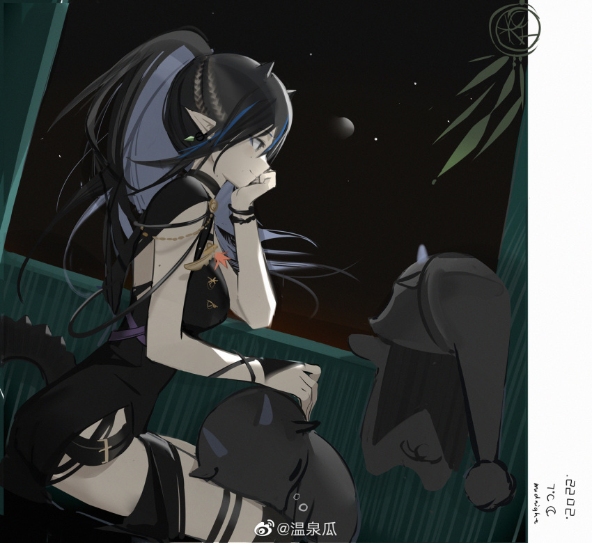 1girl arknights bare_shoulders black_dress black_eyes black_hair blacknight_(arknights) blue_hair bracelet closed_mouth creature dress dutch_angle earrings from_side hand_on_own_chin highres horns indoors jewelry mole mole_on_arm mole_on_neck mole_under_eye multicolored_hair night night_sky pointy_ears ponytail profile signature sitting sky sleeveless sleeveless_dress smile solo streaked_hair tomato_omurice_melon two-tone_hair window