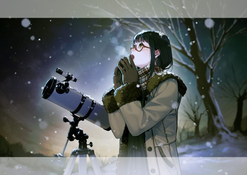 1girl absurdres bare_tree beige_coat black_hair blurry blurry_background blush breath brown_gloves brown_scarf coat cold ears_visible_through_hair eyelashes fur-trimmed_sleeves fur_trim gloves highres kyo_(kuroichigo) long_eyelashes long_hair night night_sky open_clothes open_coat open_mouth original outdoors plaid plaid_scarf scarf sky snow snow_on_head snowing solo teeth telescope tree upper_teeth winter_clothes yellow_eyes