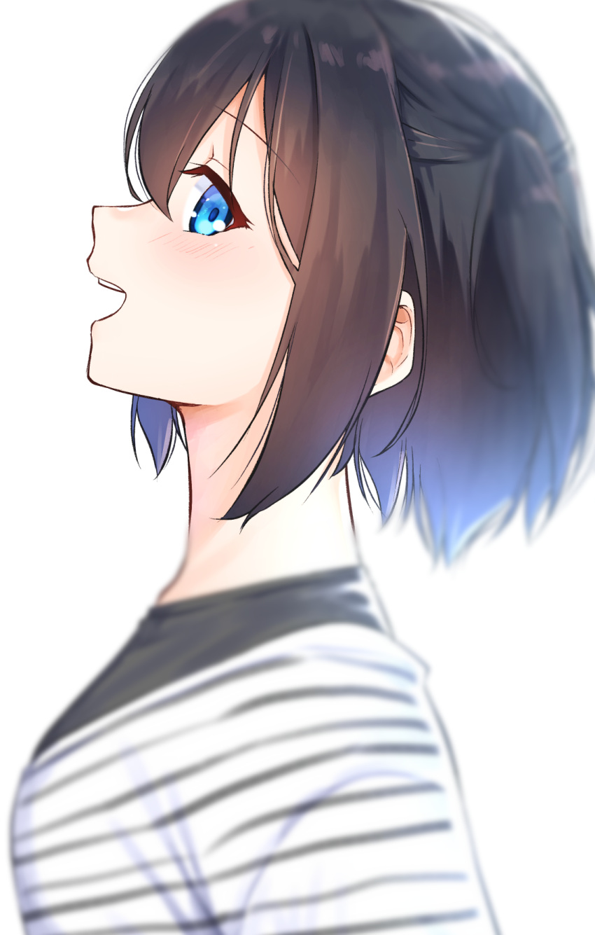 1girl :d bangs black_hair black_shirt blue_eyes blush commentary_request eyebrows_visible_through_hair from_side hair_between_eyes highres looking_at_viewer looking_to_the_side original profile shirt short_hair simple_background smile solo striped striped_shirt suzunari_shizuku teeth upper_body upper_teeth white_background white_shirt yuki_arare