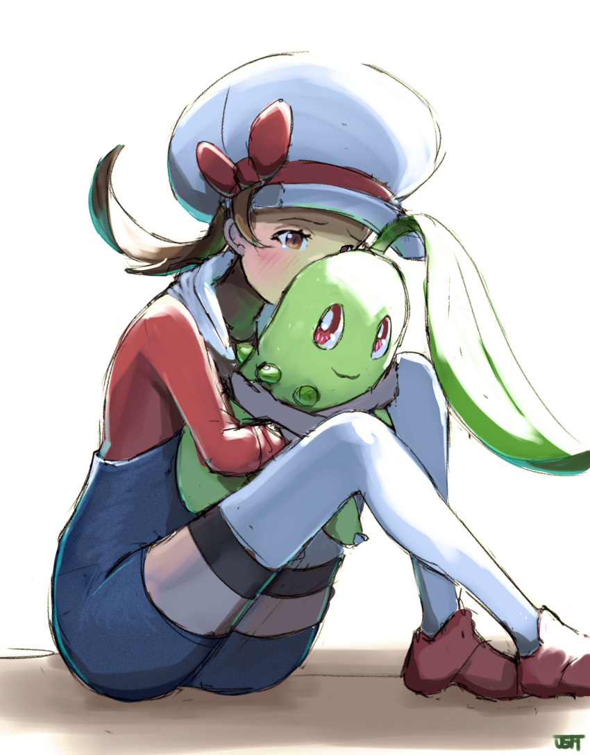 1girl blue_overalls brown_eyes brown_hair cabbie_hat chikorita hat highres lyra_(pokemon) overalls pokemon pokemon_(creature) pokemon_hgss red_eyes red_footwear signature sitting thighhighs ushien