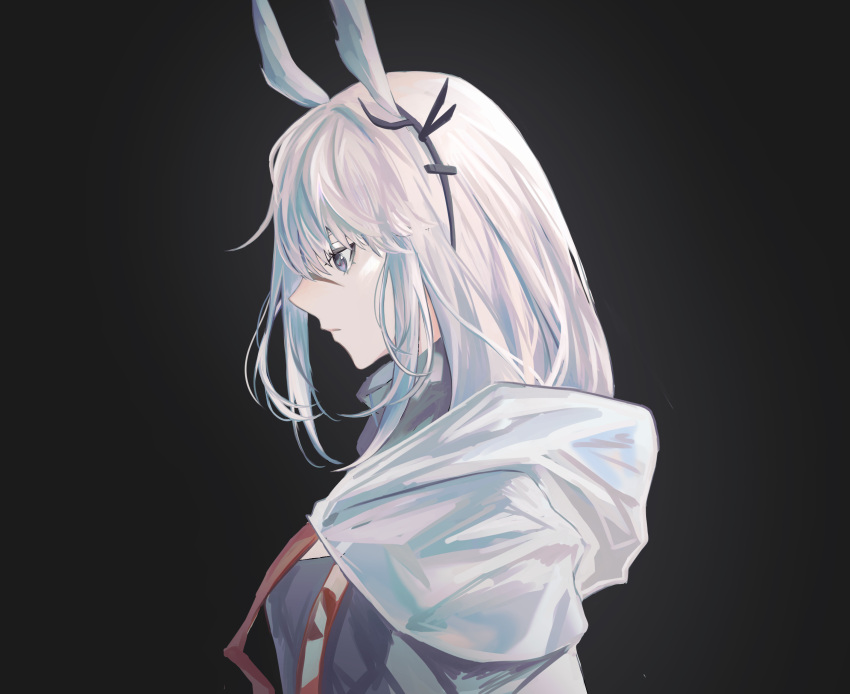 1girl absurdres animal_ears arknights bangs from_side frostnova_(arknights) grey_background grey_eyes hair_between_eyes highres hood hood_down long_hair profile rabbit_ears solo upper_body white_hair yoi6/yoiro