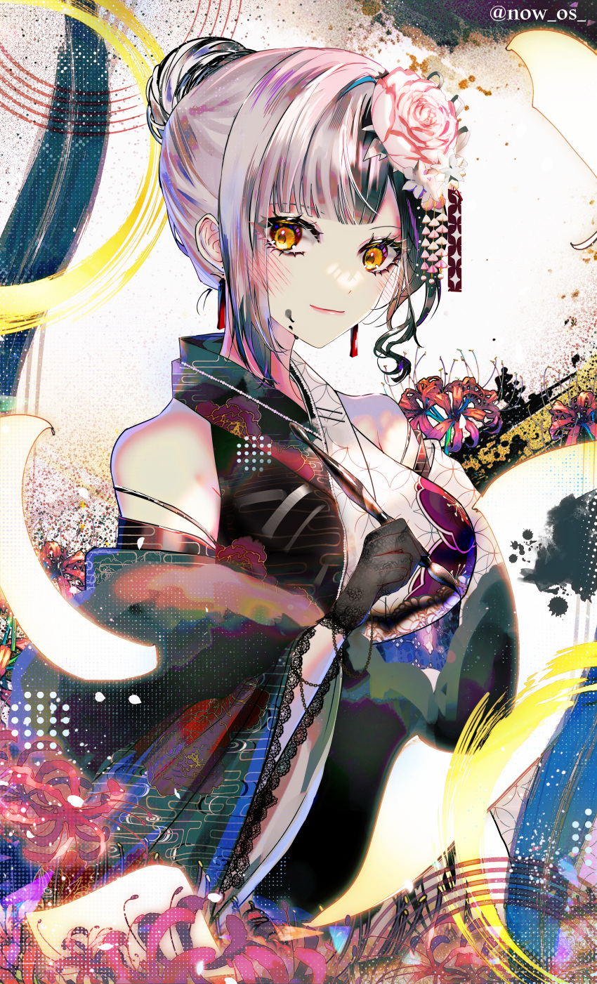 1girl absurdres black_hair black_shawl breasts flower gloves grey_hair hair_flower hair_ornament highres holding holding_brush holding_calligraphy_brush hololive hololive_english japanese_clothes kimono lace-trimmed_gloves lace-trimmed_kimono lace_trim large_breasts long_hair looking_at_viewer multicolored_hair official_alternate_costume official_alternate_hairstyle shawl shiori_novella shiori_novella_(new_year) smile solo sowon split-color_clothes split-color_hair two-tone_hair two-tone_kimono virtual_youtuber yellow_eyes