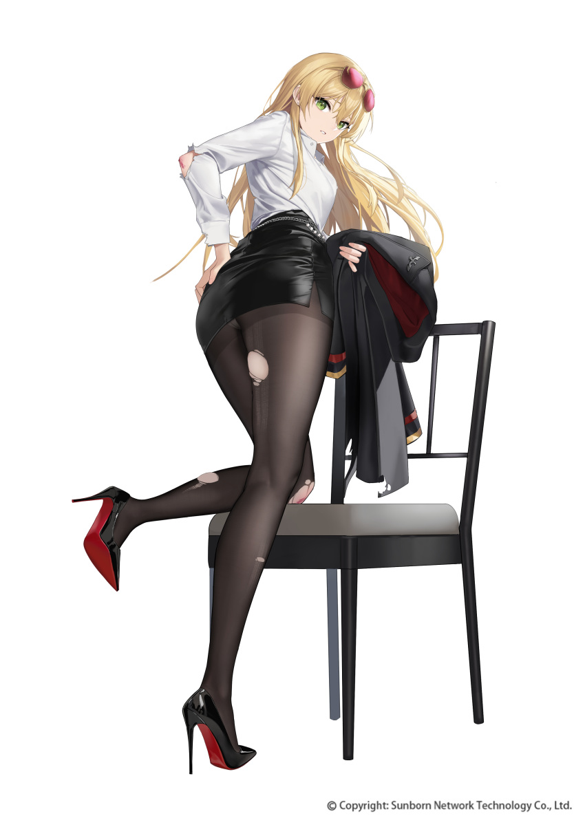 1girl abab_xiaxia absurdres ass black_footwear black_jacket black_pantyhose black_skirt blonde_hair breasts chair commentary company_name copyright_notice earrings eyewear_on_head from_behind full_body girls'_frontline green_eyes hair_between_eyes hand_on_own_ass high_heels highres holding holding_clothes holding_jacket jacket jewelry large_breasts long_hair long_sleeves looking_at_viewer looking_back office_lady official_alternate_costume official_art on_chair panties pantyhose pantyshot paperclip parted_lips pencil_skirt red-tinted_eyewear reichsadler scrape scraped_knee shirt shoe_soles side_slit simple_background skirt solo standing standing_on_one_leg stg44_(detective's_sidekick)_(girls'_frontline) stg44_(girls'_frontline) sunglasses tinted_eyewear torn_clothes torn_pantyhose torn_shirt underwear unworn_jacket very_long_hair white_background white_shirt