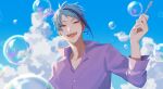  13_(bbr584607091) 1boy aqua_hair arm_up black_hair blue_sky bubble bubble_blowing bubble_wand cloud collared_shirt commentary earrings hair_over_one_eye highres jade_leech jewelry long_sleeves looking_at_viewer male_focus multicolored_hair open_mouth outdoors popped_collar purple_shirt sharp_teeth shirt single_earring sky smile solo streaked_hair symbol-only_commentary teeth twisted_wonderland upper_body yellow_eyes 