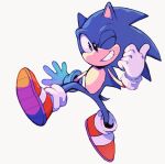  1boy english_commentary furry furry_male gloves green_eyes grey_background hedgehog_ears kii_(kingdomkii) looking_at_viewer male_focus one_eye_closed open_hand red_footwear shoes sneakers solo sonic_(series) sonic_the_hedgehog thumbs_up white_gloves 