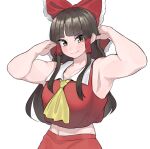  1girl :&gt; armpits arms_up ascot bangs black_hair blunt_bangs blush bow breasts collarbone detached_sleeves eyebrows_visible_through_hair frogsnake hair_bow hair_tubes hakurei_reimu large_breasts long_hair looking_at_viewer midriff muscular muscular_female navel red_bow red_skirt sidelocks simple_background skirt skirt_set solo touhou white_background yellow_ascot 