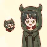  2girls :d black_hair blush blush_stickers chibi green_hood hood horned_hood horns multiple_girls numenoko short_hair smile somali_(somali_to_mori_no_kami-sama) somali_to_mori_no_kami-sama standing yellow_background yellow_eyes 