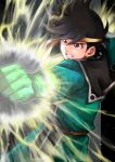  1boy belt black_capelet black_hair brown_belt brown_eyes capelet clenched_hand clenched_teeth dragon_quest dragon_quest_dai_no_daibouken energy fantasy gloves green_gloves hair_between_eyes headband light_particles magic male_focus natrium_picture pop_(dragon_quest_dai_no_daibouken) solo teeth v-shaped_eyebrows yellow_headband 
