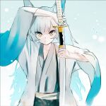  1girl animal_ears aqua_hair bangs closed_mouth commentary_request drawing_sword fishofthelakes highres holding holding_sheath holding_sword holding_weapon japanese_clothes katana long_hair looking_at_viewer multicolored_hair original sheath simple_background solo sword unsheathing upper_body very_long_hair weapon white_hair wide_sleeves yellow_eyes 