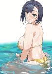  1girl aqua_eyes back bikini black_hair blush breasts butterfly_sitting from_side gold_bikini green_eyes grin hair_ornament hairclip halterneck large_breasts looking_at_viewer looking_back mm_(yoromu) original partially_submerged short_hair sideboob sitting smile solo swimsuit turning_head wet wet_hair 