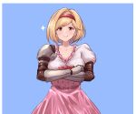  1girl asakura_aoshi blonde_hair blue_background breasts brown_hair collarbone crossed_arms djeeta_(granblue_fantasy) dress fighter_(granblue_fantasy) gauntlets granblue_fantasy hairband large_breasts looking_at_viewer pink_dress red_hairband short_hair simple_background smile solo straight_hair upper_body 