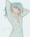  1boy androgynous arms_behind_head arms_up blue_hair closed_mouth collared_shirt dramatical_murder green_hair grey_background hair_between_eyes hair_tie_in_mouth highres long_hair long_sleeves looking_at_viewer male_focus meremero mouth_hold partially_unbuttoned ponytail seragaki_aoba shirt simple_background solo tying_hair upper_body white_shirt yellow_eyes 