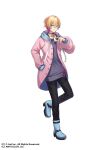  1boy :3 aqua_eyes black_choker black_pants blonde_hair blue_footwear blue_hair boots card choker closed_mouth collarbone copyright_notice full_body hair_between_eyes hand_in_pocket holding holding_card hood hood_down hooded_jacket jacket long_sleeves looking_at_viewer male_focus multicolored_hair naruse_naru nijisanji nitaka_(fujikichi) official_art open_clothes open_jacket pants pink_hair pink_jacket playing_card purple_sweater ribbon_choker short_hair simple_background solo standing standing_on_one_leg streaked_hair sweater virtual_youtuber white_background 